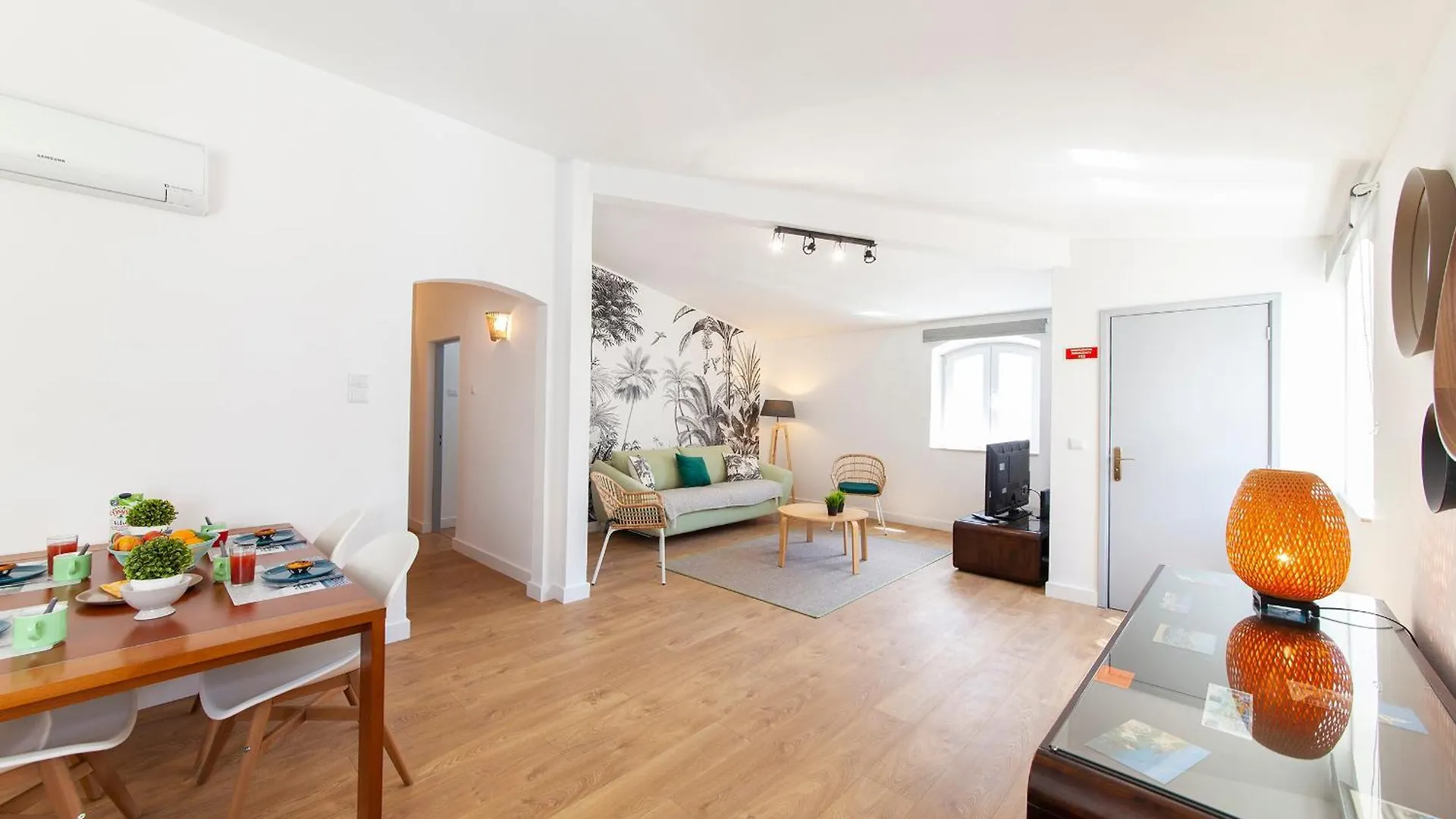 Casa Feliz In Lagos 0*,