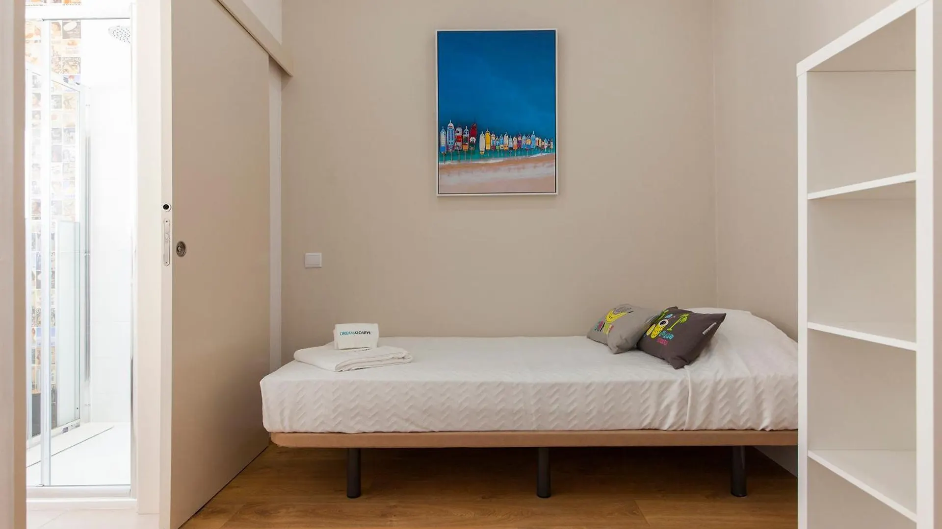 Casa Feliz In Lagos Apartment