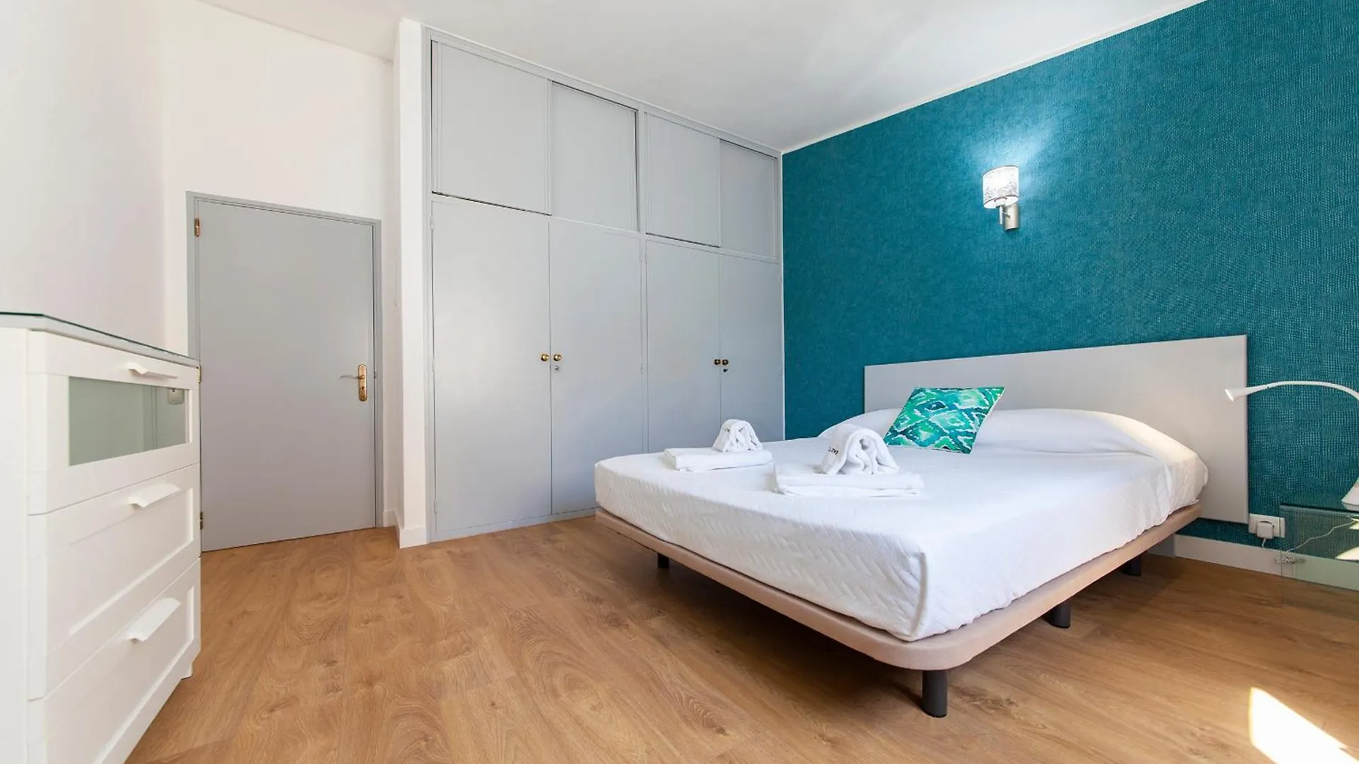 Casa Feliz In Lagos Apartment