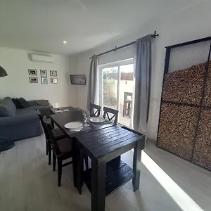 De 38 M² En Sao Sebastiao, Con 1 Habitación Lagos